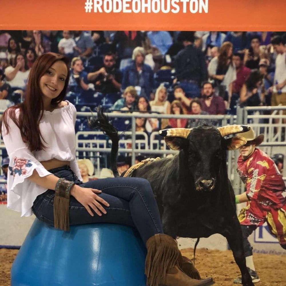 Meet your Posher, Katie